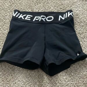 Black nike pros